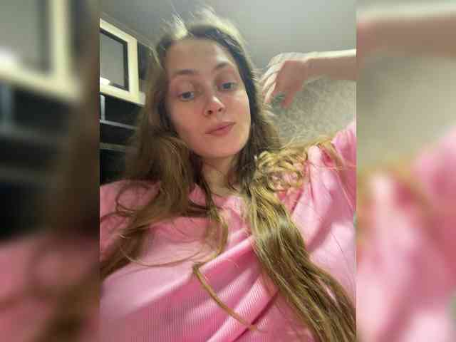 milano4ka_sexwife webcam