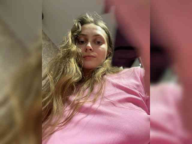 milano4ka_sexwife webcam