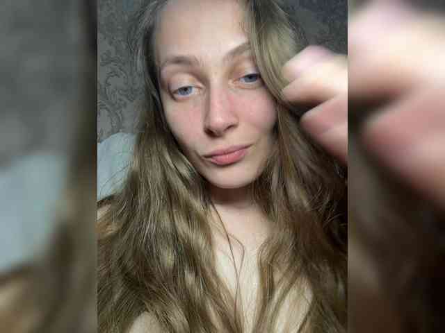 milano4ka_sexwife webcam
