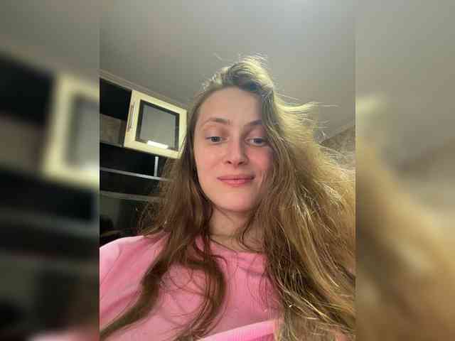milano4ka_sexwife webcam