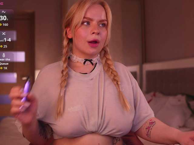 LisaLove4 live cam on BongaCams