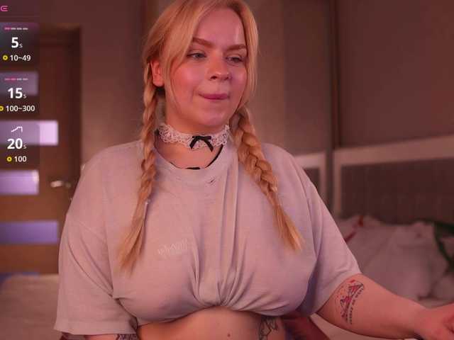 LisaLove4 live cam on BongaCams