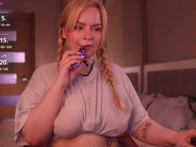 LisaLove4 live cam on BongaCams