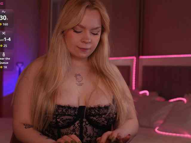LisaLove4 webcam