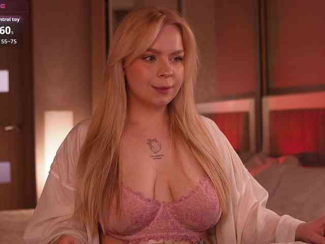 LisaLove4 webcam