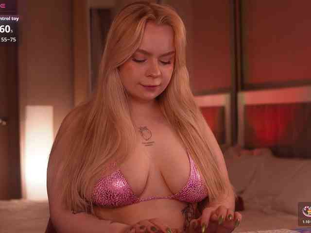 LisaLove4 webcam