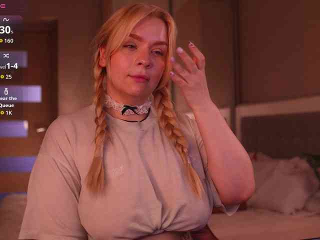 LisaLove4 webcam