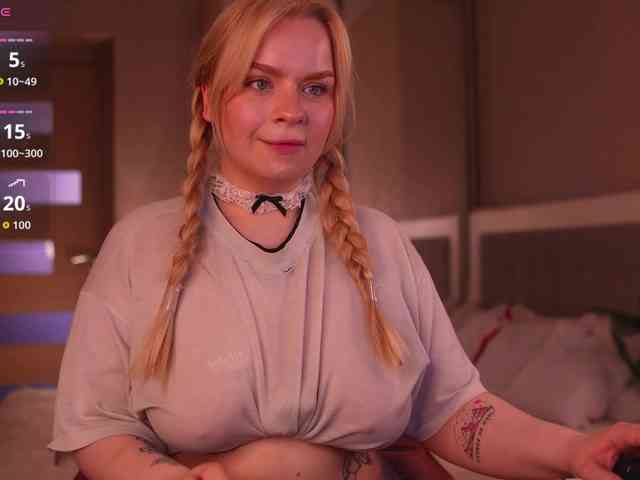LisaLove4 webcam