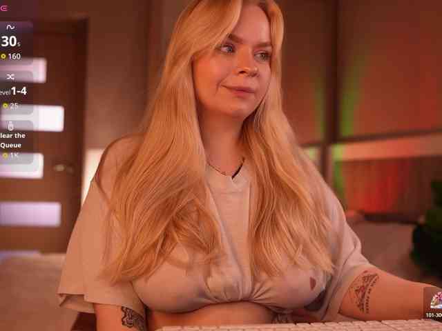 LisaLove4 webcam