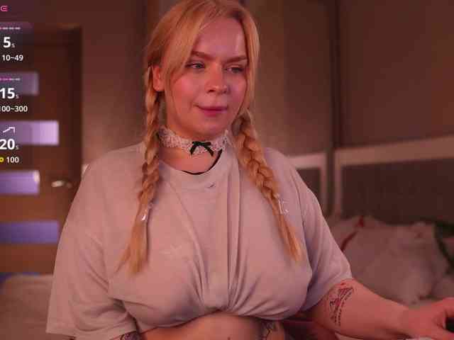 LisaLove4 webcam