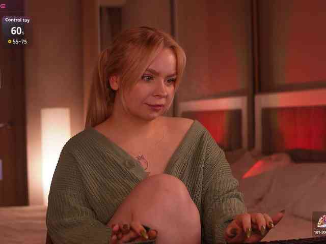 LisaLove4 webcam