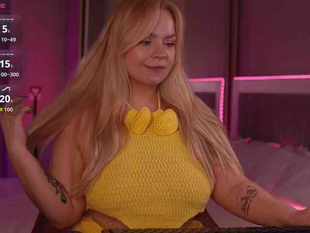 LisaLove4 webcam