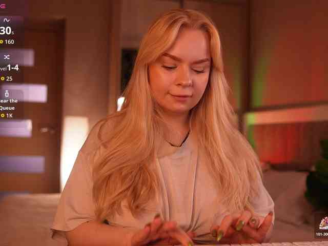 LisaLove4 webcam
