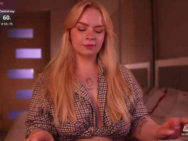 LisaLove4 webcam