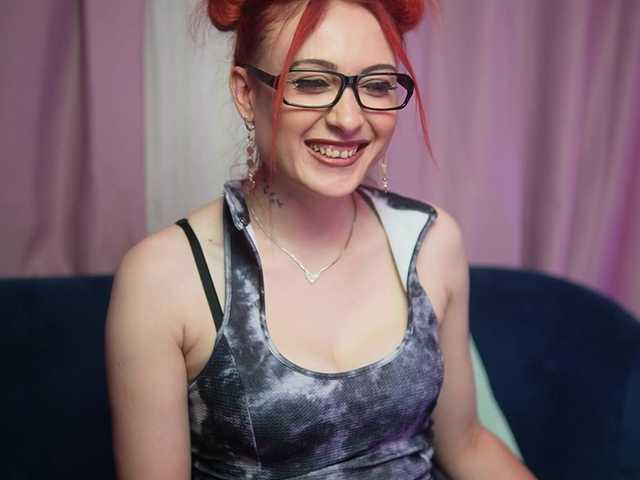 EvelynCandy live cam on BongaCams