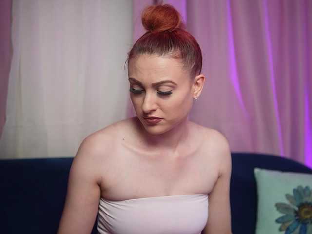 EvelynCandy live cam on BongaCams