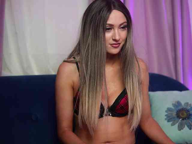 EvelynCandy webcam