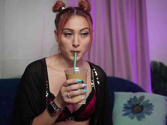 EvelynCandy