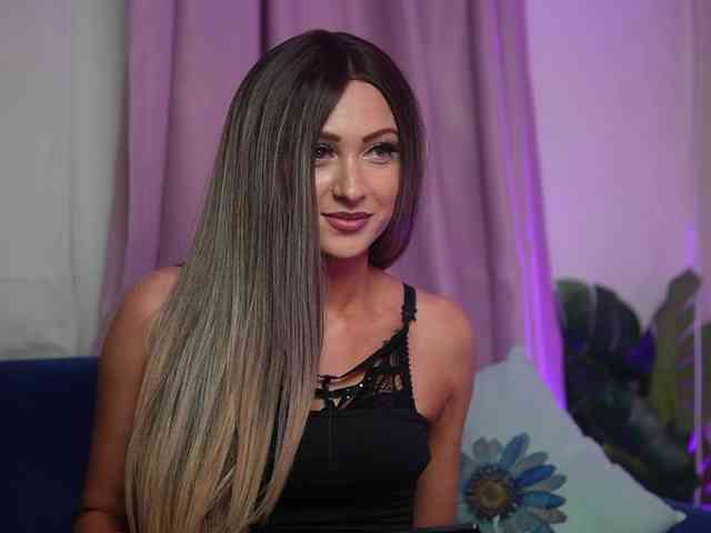 EvelynCandy webcam