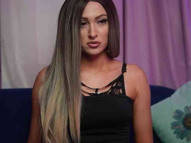 EvelynCandy webcam