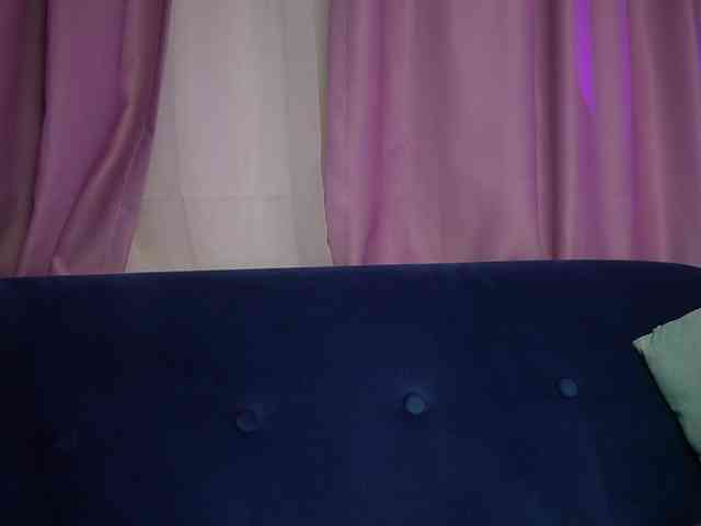 EvelynCandy webcam
