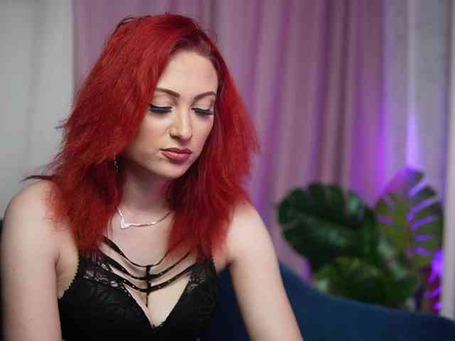 EvelynCandy