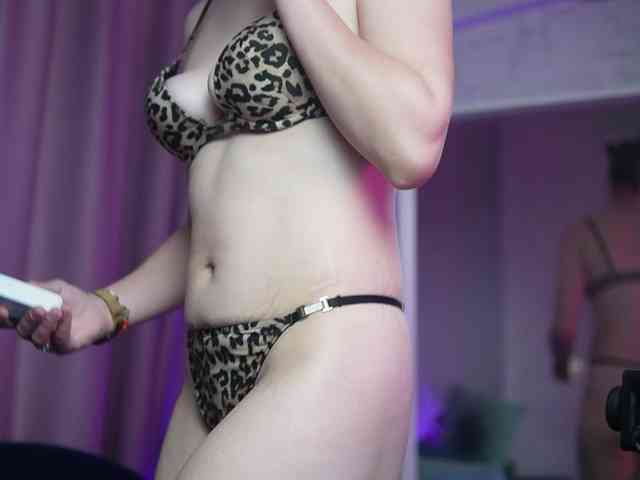 EvelynCandy webcam