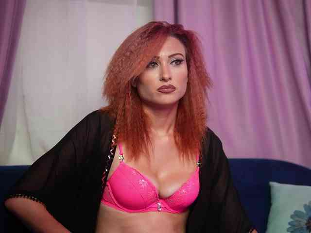 EvelynCandy webcam