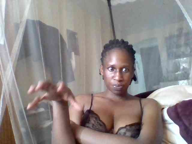 Afrianah webcam