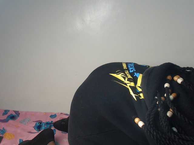 Petitebeauty live cam on BongaCams