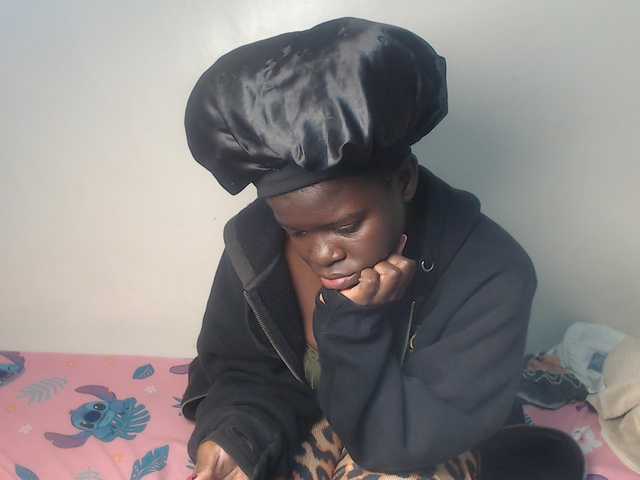 Petitebeauty webcam