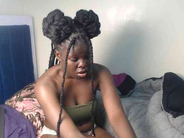 Petitebeauty webcam