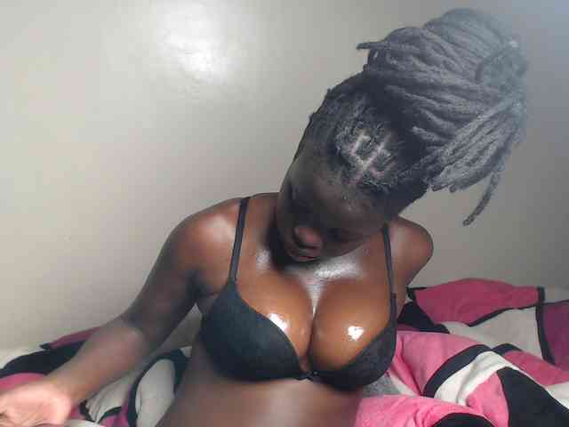 Petitebeauty webcam