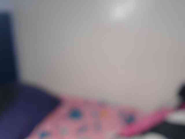 Petitebeauty webcam