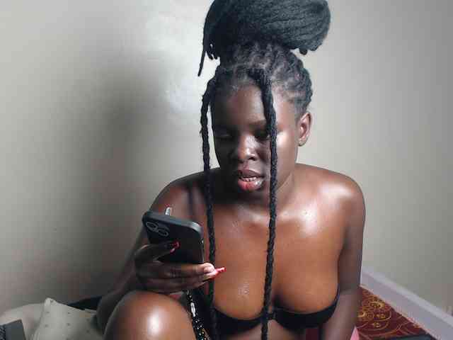 Petitebeauty webcam