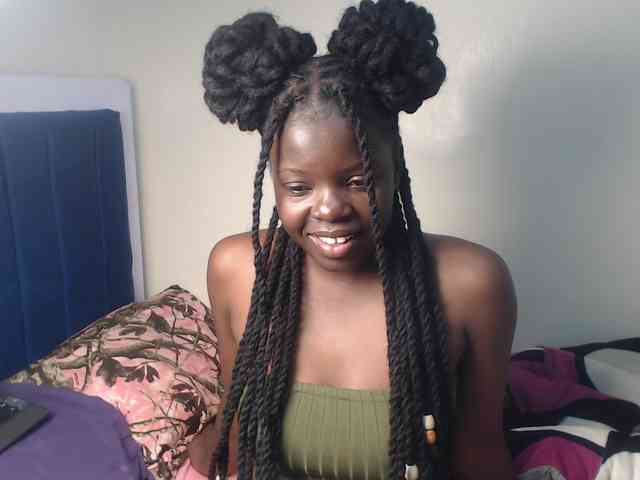 Petitebeauty webcam