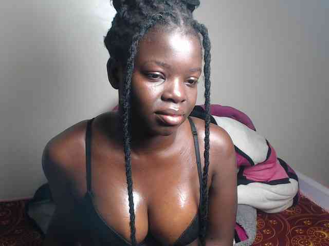 Petitebeauty webcam