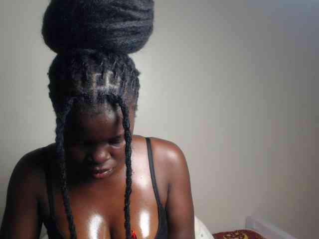 Petitebeauty webcam