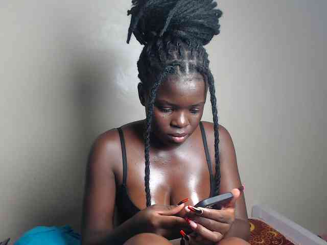 Petitebeauty webcam