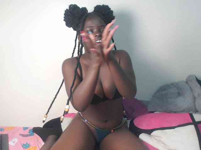 Petitebeauty webcam