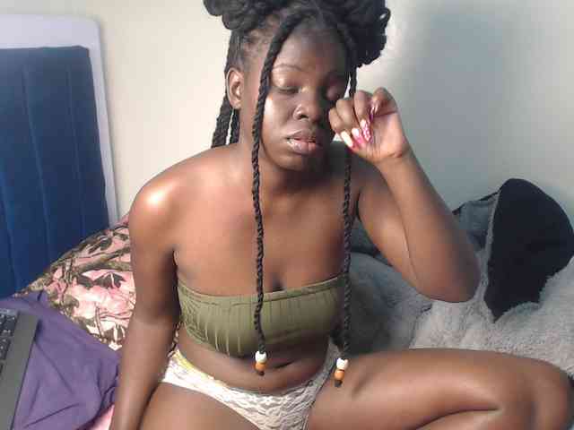 Petitebeauty webcam