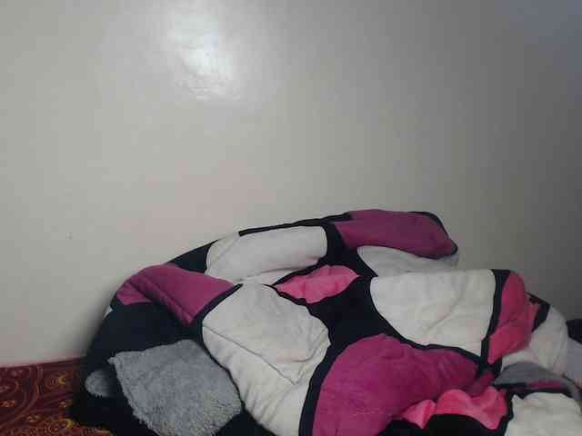Petitebeauty webcam