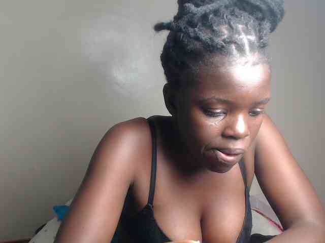 Petitebeauty webcam