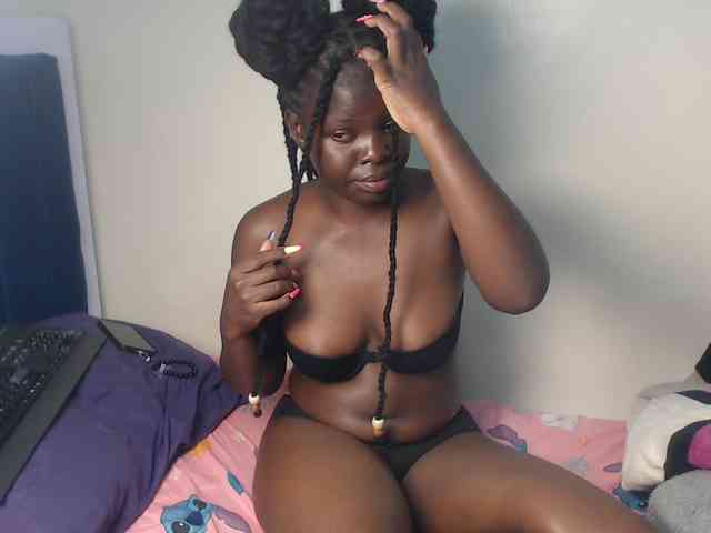 Petitebeauty webcam