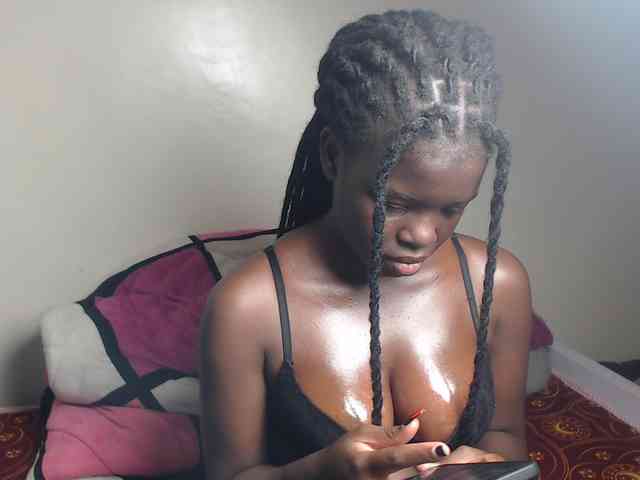 Petitebeauty webcam