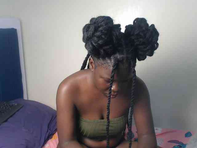 Petitebeauty webcam