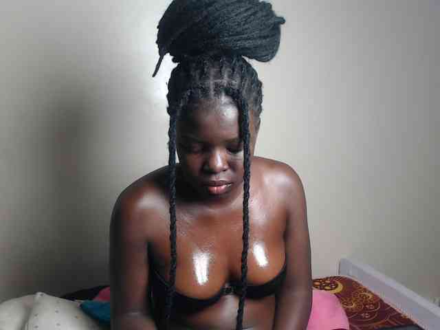 Petitebeauty webcam