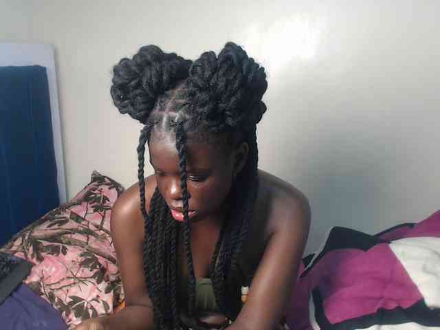 Petitebeauty webcam