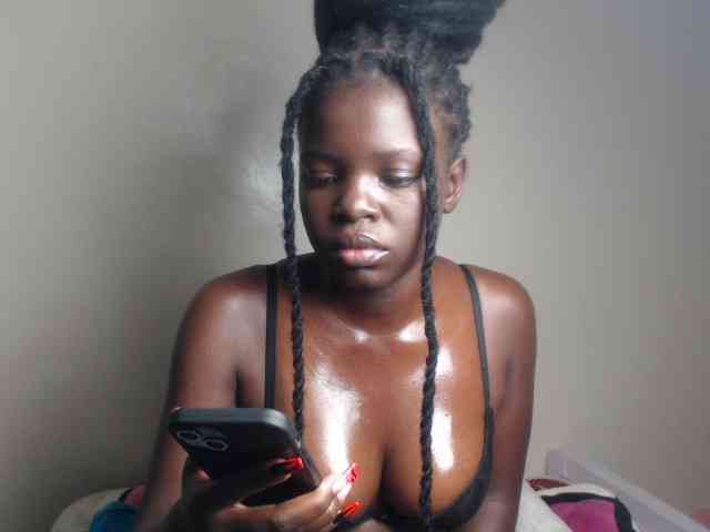 Petitebeauty webcam