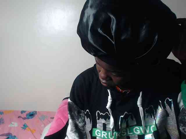 Petitebeauty webcam